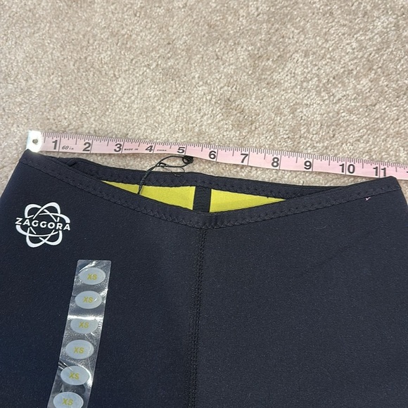ZAGGORA Hot Pants Workout Neoprene Slimming Sauna Sweat Shorts Size XS NWT - Picture 4 of 5